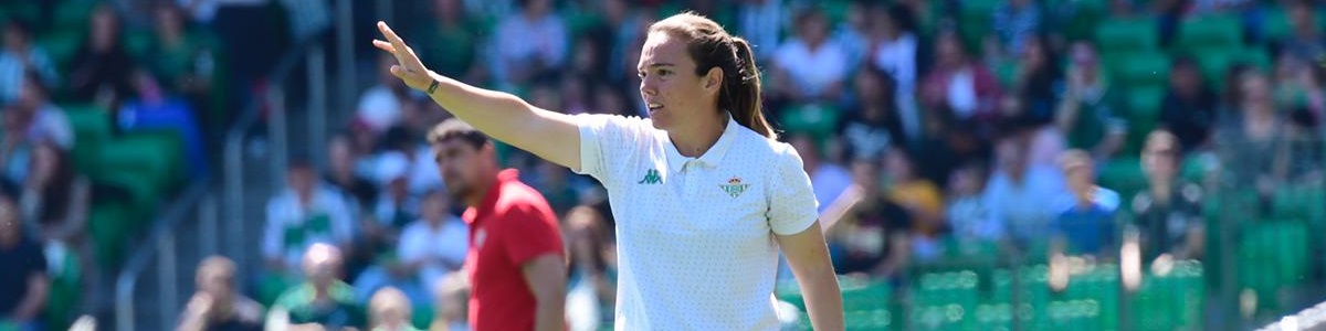 Curso de Entrenamiento en Fútbol Femenino