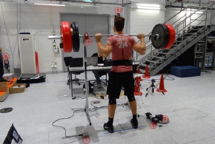 Pérdida de la velocidad como variable crítica que